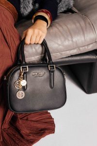 CCC_5906751260074_01_01MKT_1236